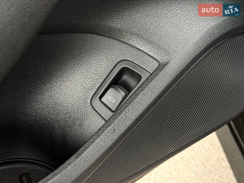 Седан Audi A3 2020 в Кривому Розі