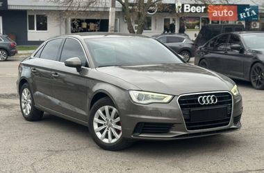 Седан Audi A3 2013 в Полтаві