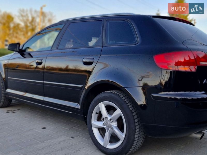 Хэтчбек Audi A3 2005 в Изяславе