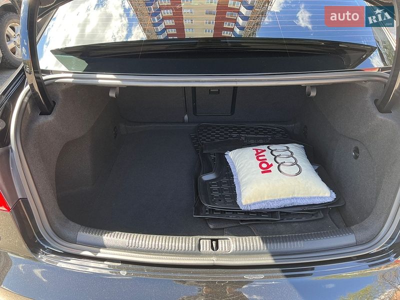 Седан Audi A3 2015 в Харькове