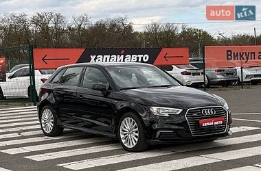 Хэтчбек Audi A3 2017 в Одессе