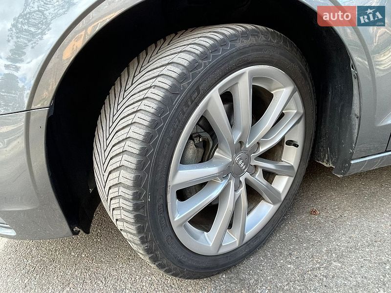 Седан Audi A3 2015 в Чернигове