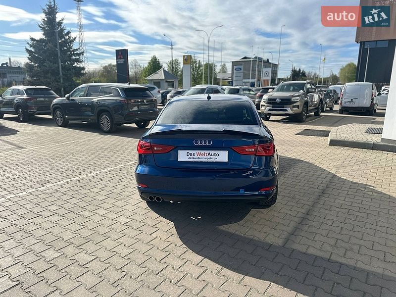 Седан Audi A3 2014 в Черновцах