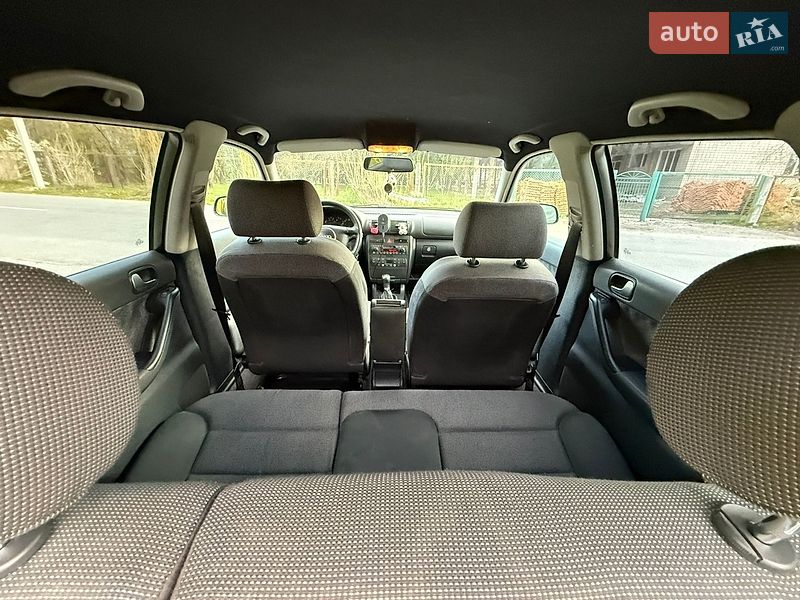 Хетчбек Audi A3 2002 в Ладижині