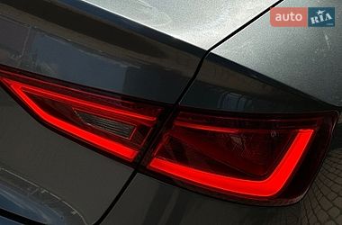 Седан Audi A3 2016 в Львові