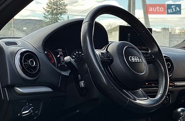 Седан Audi A3 2016 в Львові