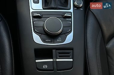 Седан Audi A3 2016 в Львові