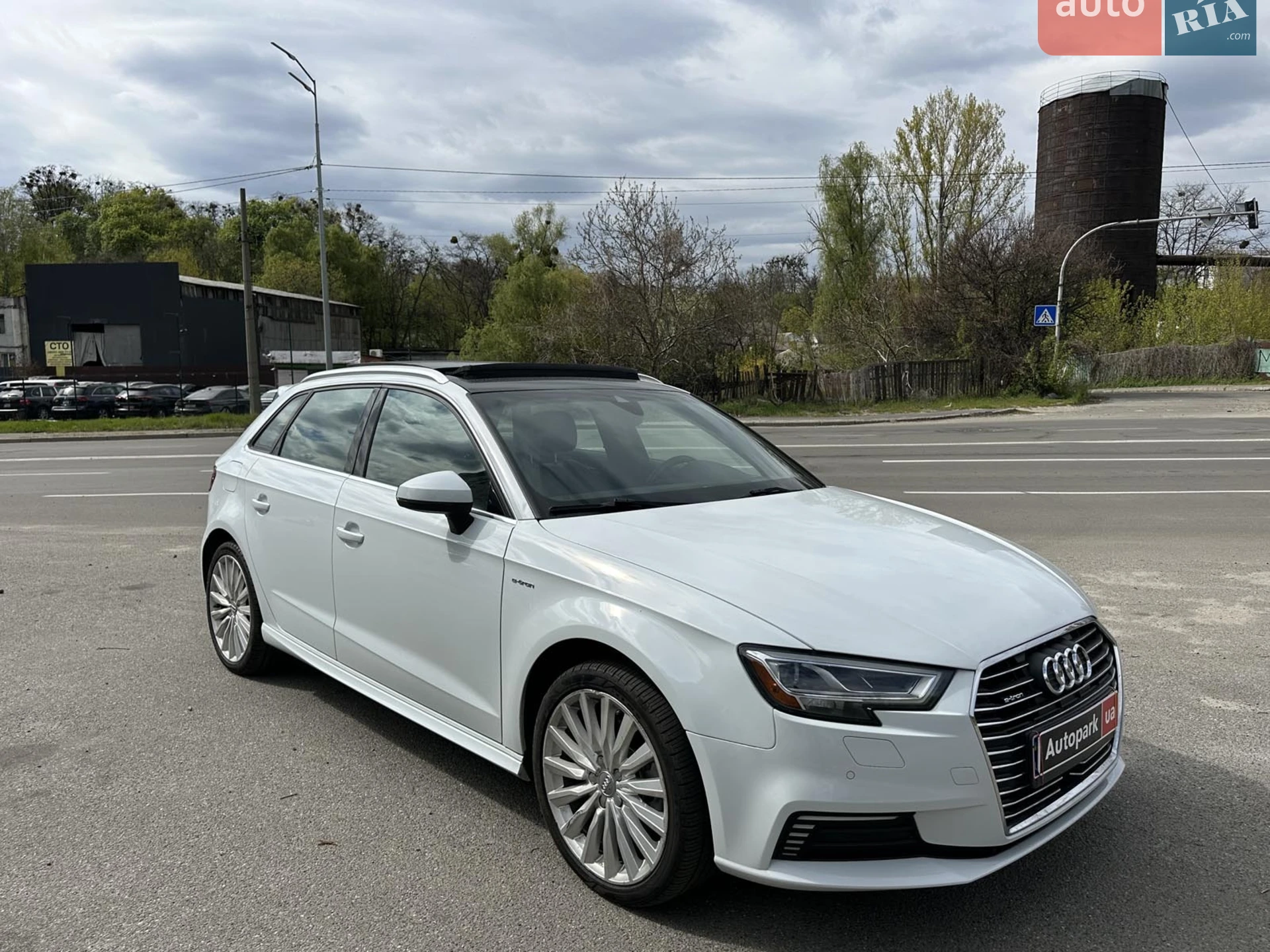2016 Audi A3 - мініатюра 3