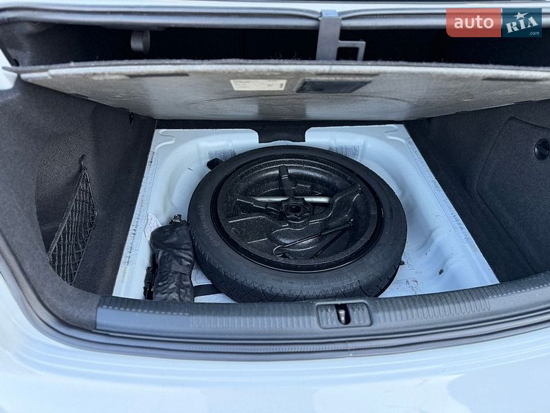 Седан Audi A3 2015 в Одессе