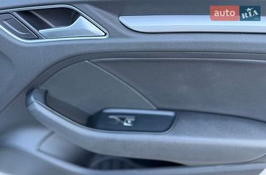 Седан Audi A3 2015 в Одессе