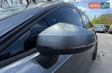 Хэтчбек Audi A3 2016 в Киеве