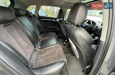 Хэтчбек Audi A3 2016 в Киеве