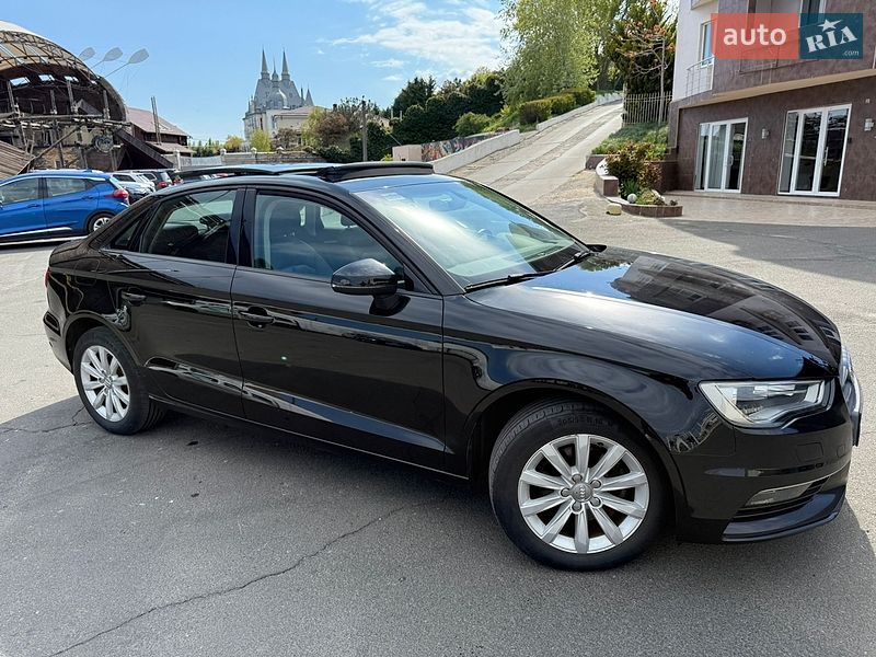 Седан Audi A3 2015 в Одессе