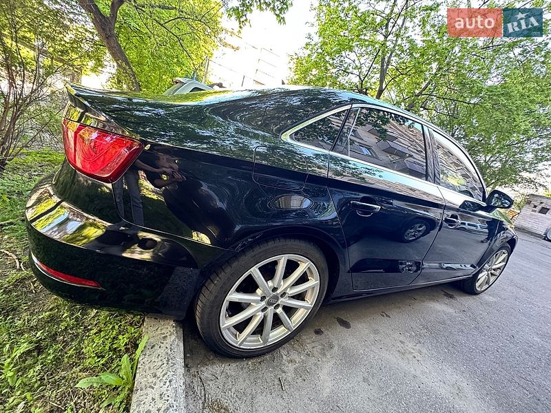 Седан Audi A3 2015 в Києві