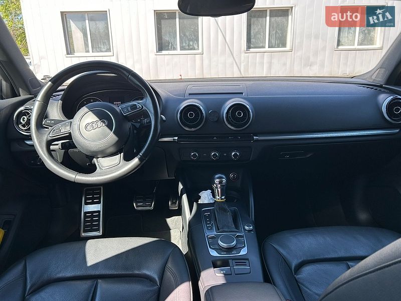 Седан Audi A3 2014 в Киеве
