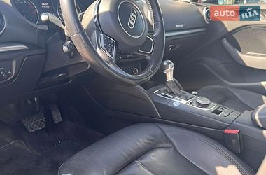 Седан Audi A3 2014 в Рівному