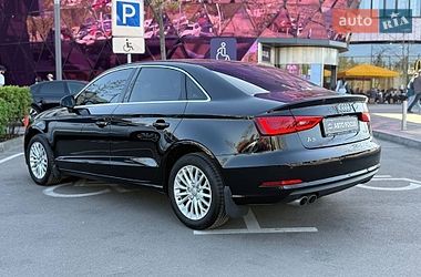 Седан Audi A3 2016 в Киеве