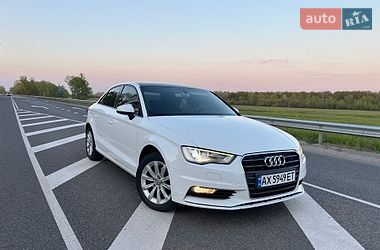 Седан Audi A3 2015 в Балаклее