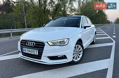 Седан Audi A3 2015 в Балаклее