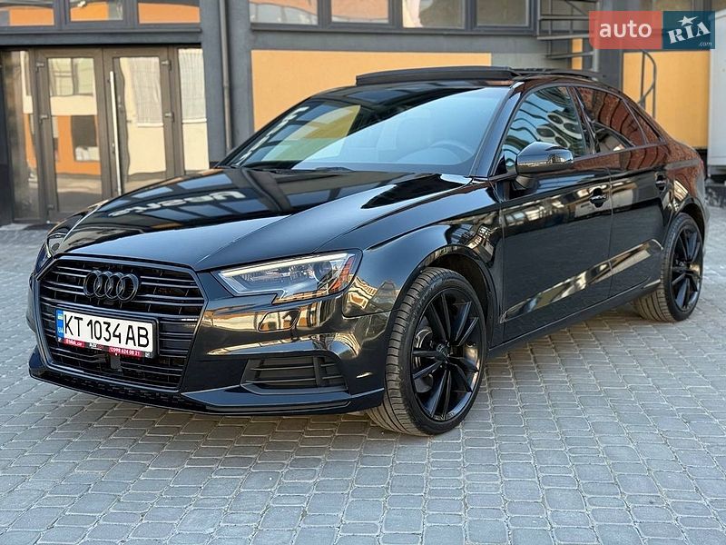 Седан Audi A3 2016 в Коломиї