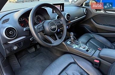 Седан Audi A3 2016 в Коломиї
