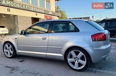 Хэтчбек Audi A3 2003 в Каменец-Подольском