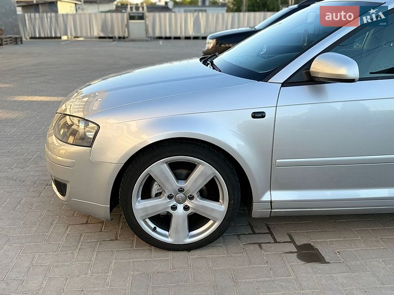 Хэтчбек Audi A3 2003 в Каменец-Подольском