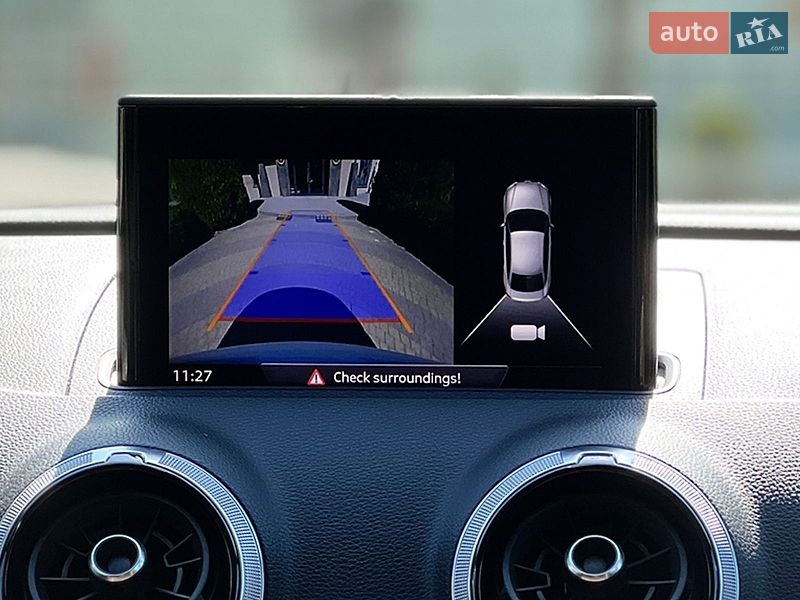 Седан Audi A3 2018 в Львове