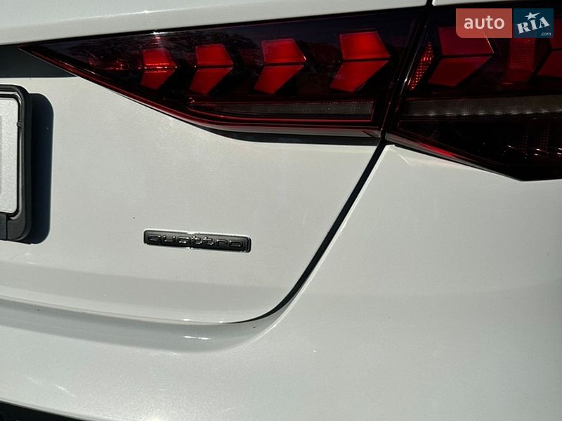 Седан Audi A3 2024 в Киеве