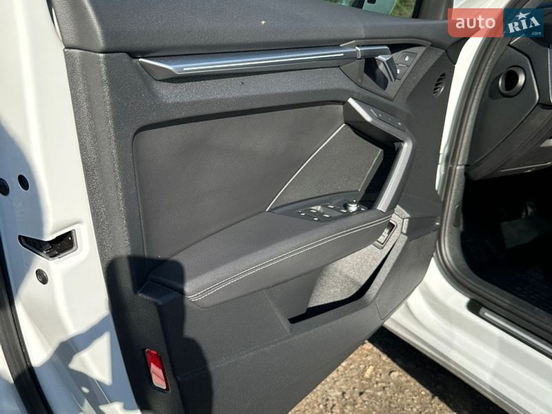 Седан Audi A3 2024 в Киеве