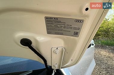 Седан Audi A3 2024 в Киеве