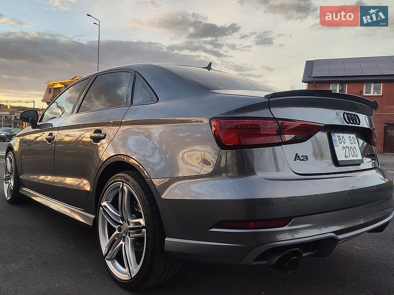 Седан Audi A3 2018 в Виннице