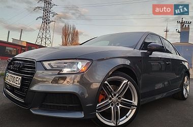 Седан Audi A3 2018 в Виннице