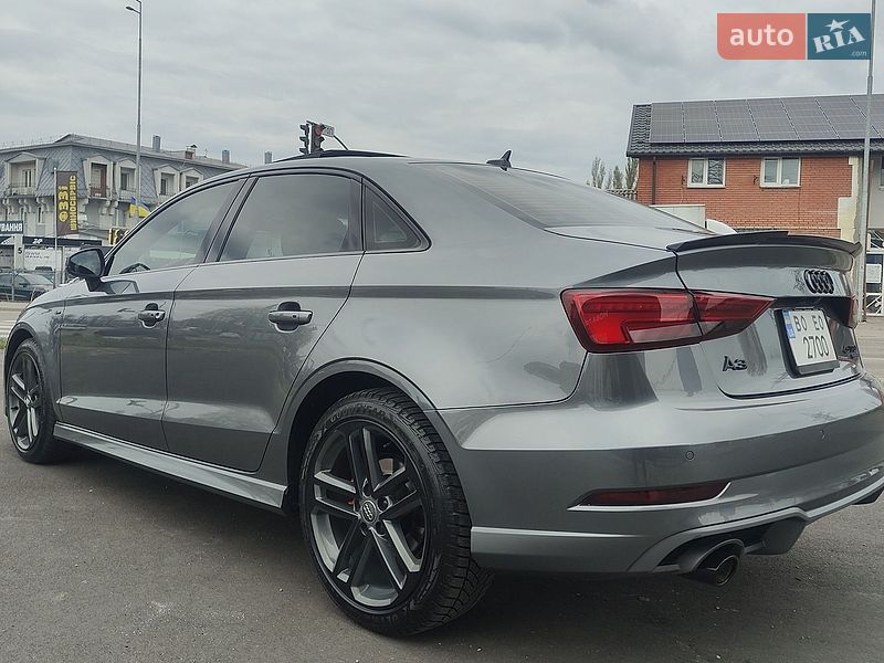 Седан Audi A3 2018 в Виннице