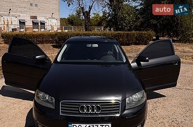 Хэтчбек Audi A3 2004 в Кривом Роге