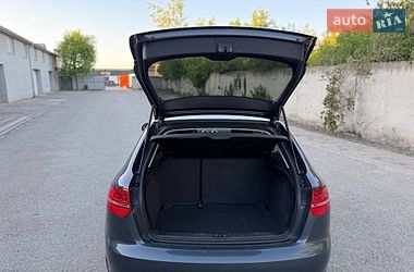 Хэтчбек Audi A3 2009 в Виноградове