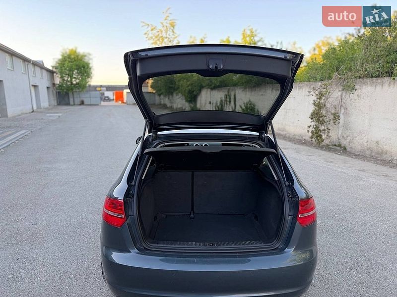 Хэтчбек Audi A3 2009 в Виноградове