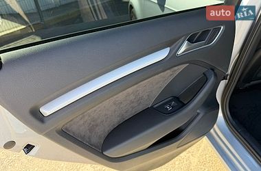 Хетчбек Audi A3 2016 в Києві
