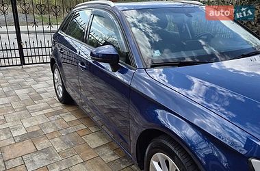 Седан Audi A3 2014 в Львове