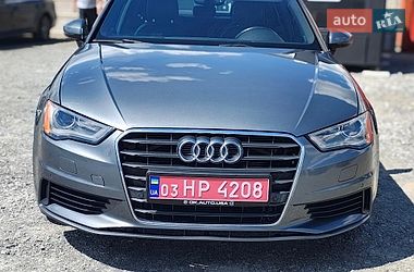 Седан Audi A3 2015 в Ровно