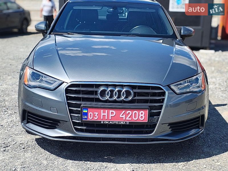 Седан Audi A3 2015 в Ровно