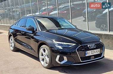 Седан Audi A3 2021 в Киеве