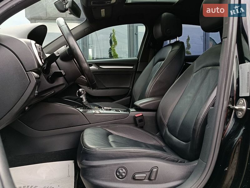 Седан Audi A3 2015 в Луцьку