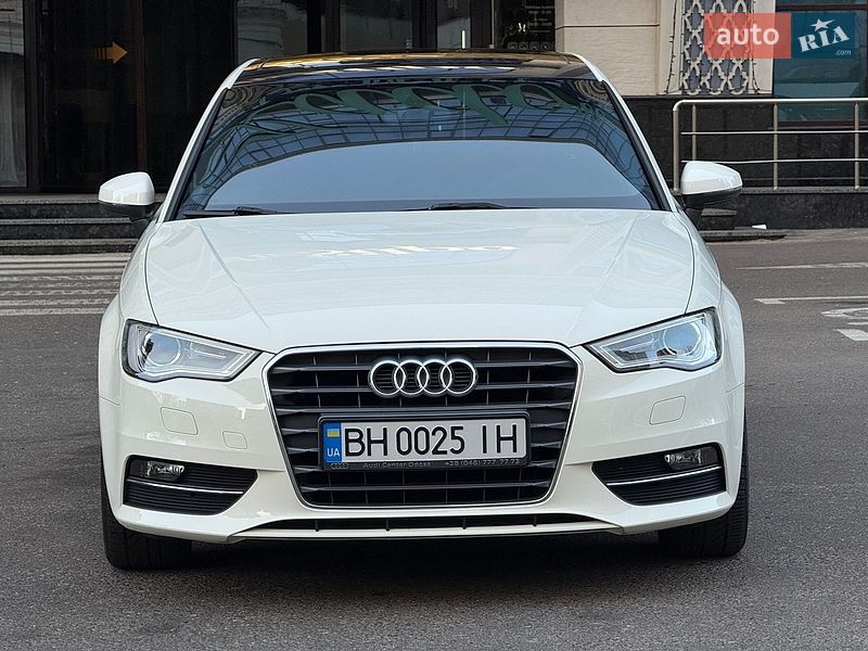 Хэтчбек Audi A3 2014 в Одессе