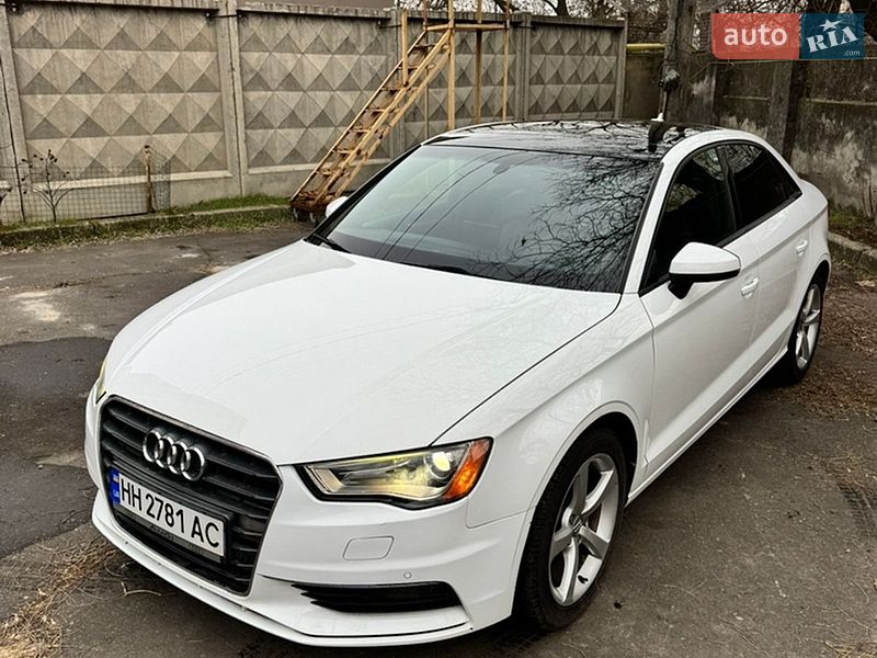 Седан Audi A3 2015 в Одессе