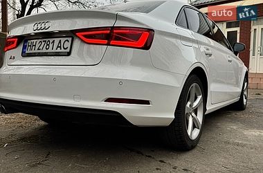 Седан Audi A3 2015 в Одессе