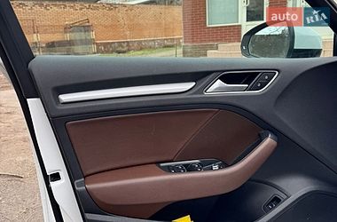 Седан Audi A3 2015 в Одессе