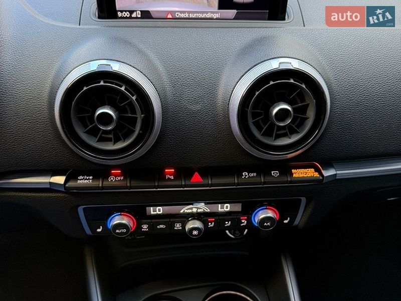 Седан Audi A3 2020 в Киеве