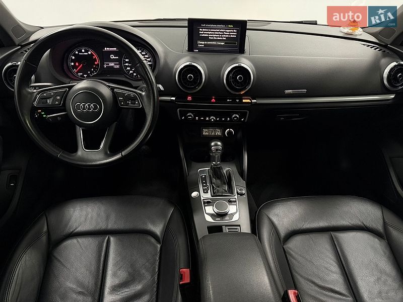 Седан Audi A3 2016 в Одессе