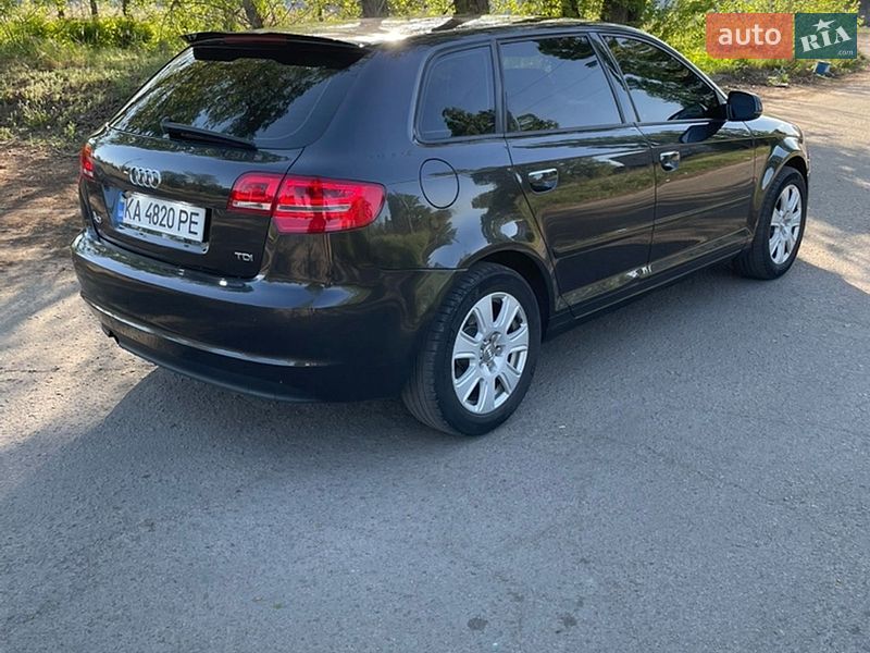 Хетчбек Audi A3 2012 в Києві